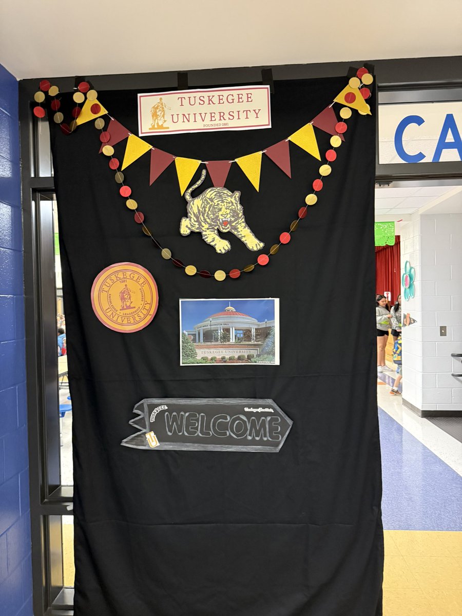 Stafford_EJAP's tweet image. From the cafeteria to the classroom—our students are surrounded by the message: College is possible! Thank you to our support staff for the Tuskegee University spotlight today! 🐅📚 #AVID @EricaFox_EdD @lawalker_teach @EJJaguars @MsBoydEJES