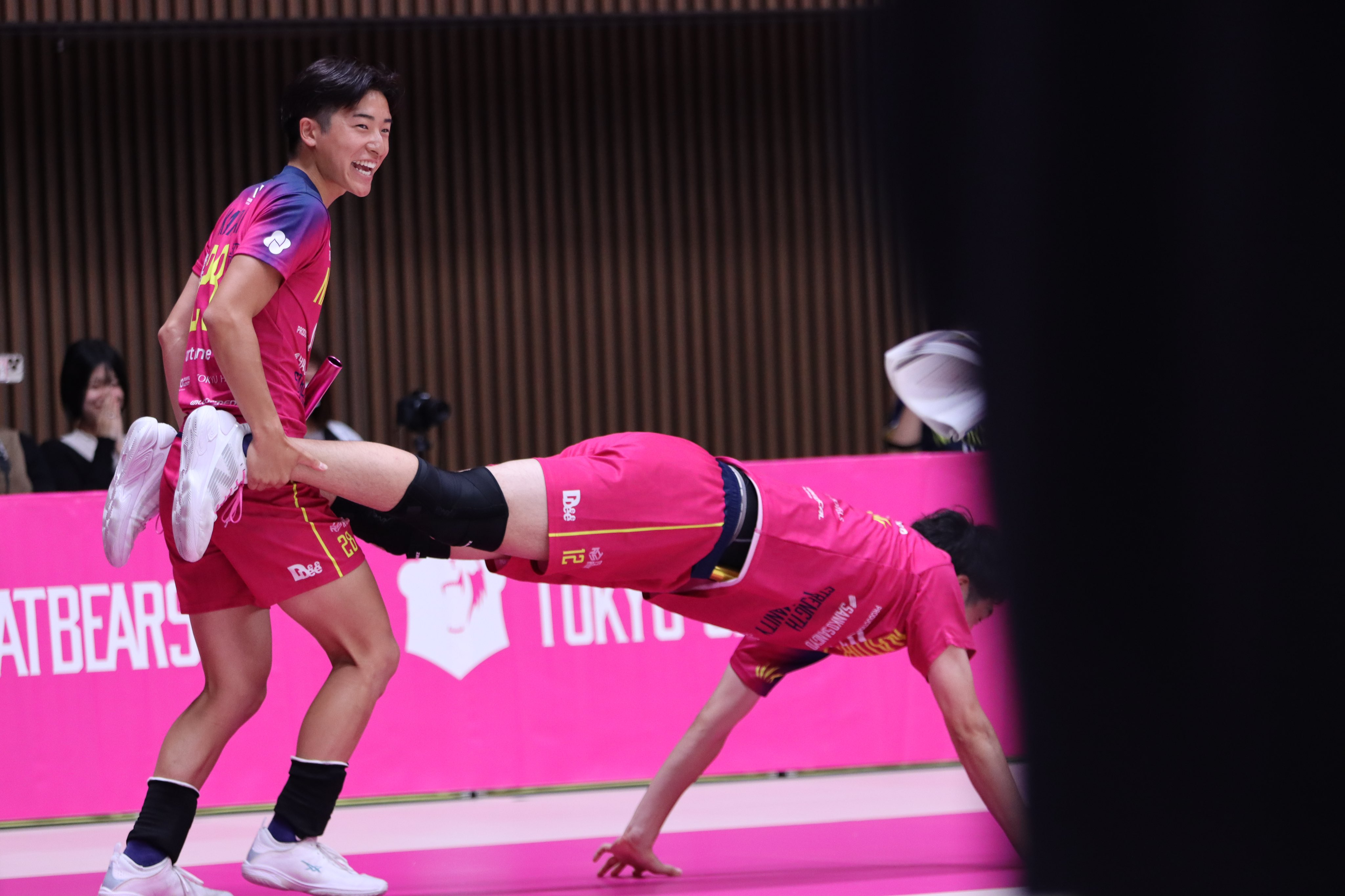 東京グレートベアーズ 五頭寛大選手 サイン入り名刺 東京グレートベアーズ 五頭寛大選手 サイン入り名刺 - メルカリ