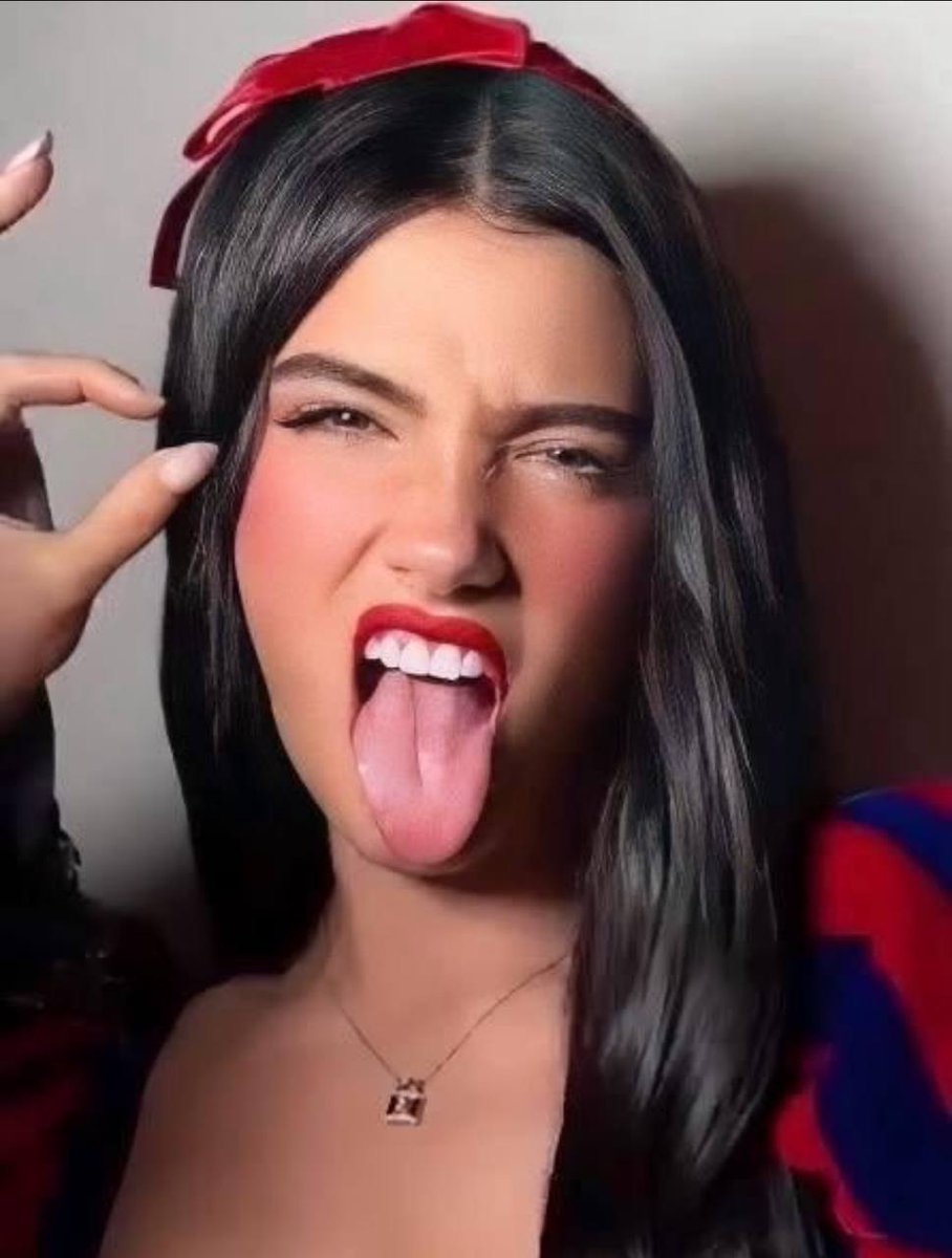 goonerpumpin's tweet photo. another day being gooned out to charli 😵‍💫 any goonbud wanna get on dc and jerk to her? #charlidamelio #jerkbud #goon #jerkoff #bi https://t.co/oXJ2vmJkAm