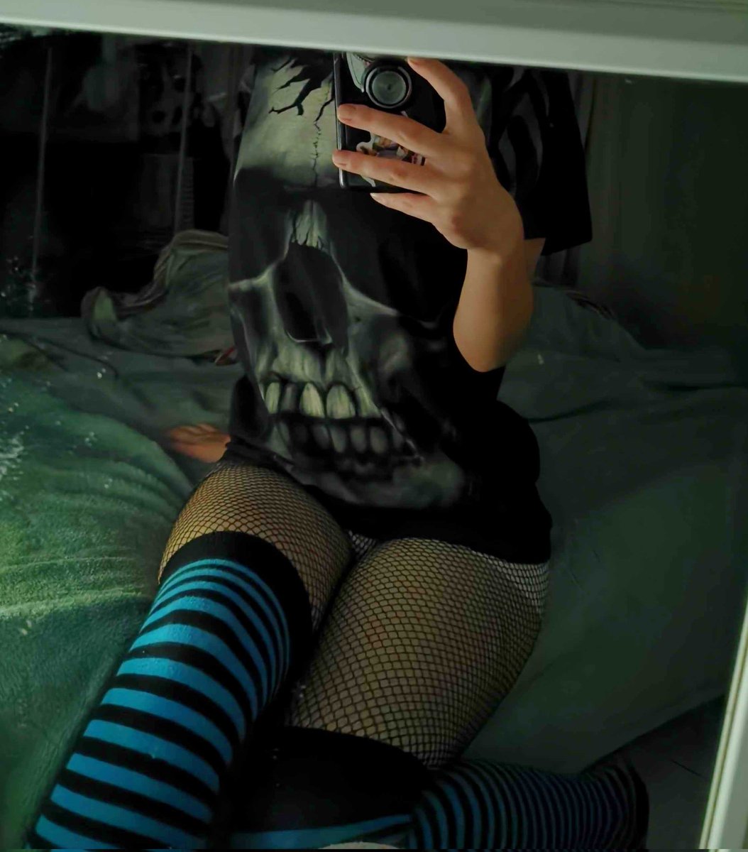 LockyUshi's tweet photo. ππ¨π¦π-ππππ€:
Thursday 16th October 2025
#femboy #boyemo #cuteboy #gayboy https://t.co/SgWwSUEE94