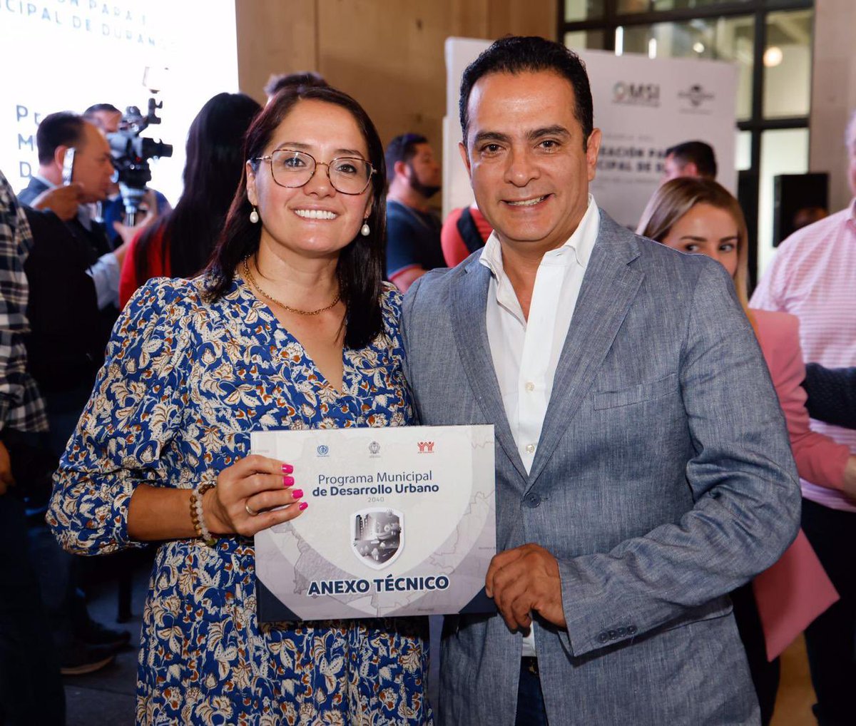 Durango Refuerza Planeación Urbana con Visión al 2040
durangos21.com.mx/2025/09/17/dur…