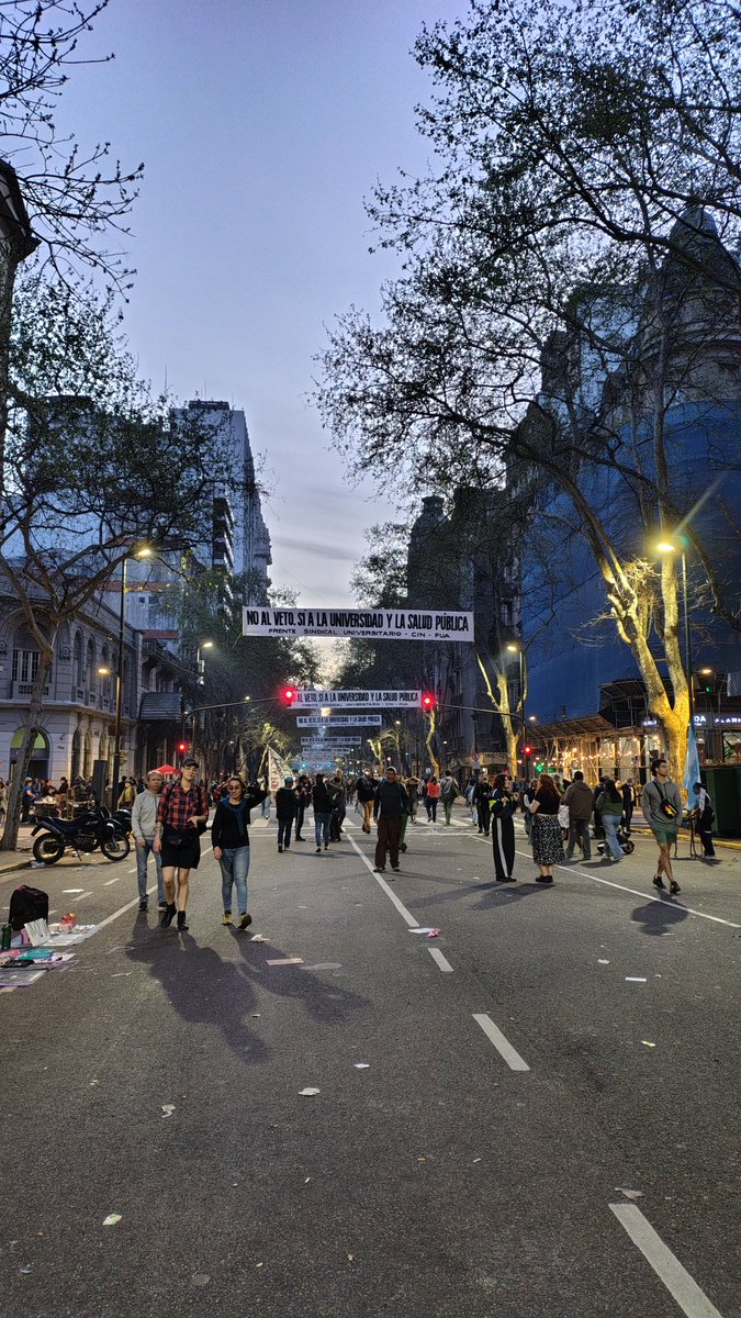 ✊🏻Las calles son nuestras.
Los derechos también.