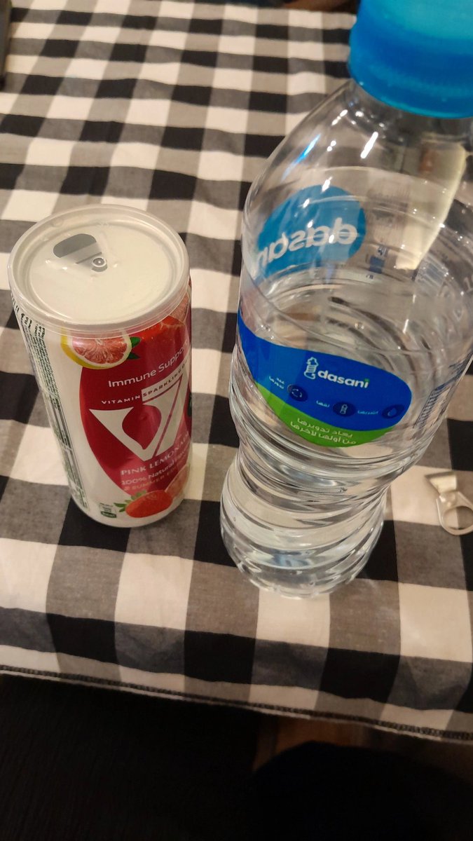 محدش بيخسر كل حااجه ولا بيكسب كل حااجه
اوقات بتكسب واوقات بتخسر
بس مهما كاانت الخسااره طول م انت كسبت نفسك ف انت ف اماان♥️✨️
شكراً🥰🫶🏻