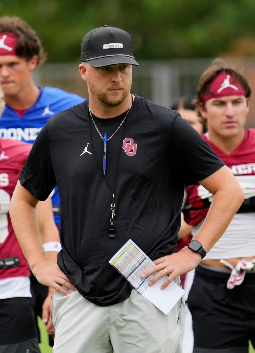 BREAKING NEWS: I am being told that OU OC Ben Arbuckle is pursuing the UCLA head coach position. Sources indicate he will have a first round interview tonight, with the reason being to get back west. The #Sooners play #Auburn this weekend. #Oklahoma #Auburn
 <a href="/PabloEscoburner/">pablo escobarner (blue check)</a>