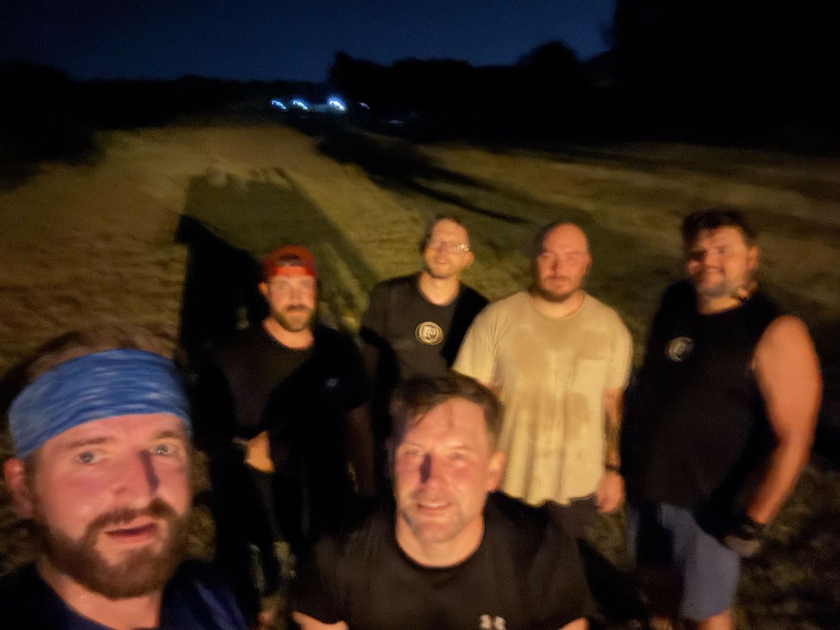 F3Waco's tweet photo. 7 men pushed through Iron Pax Week 2 at The Keep πͺπ₯ while 4 men hit the streets at The Brotherhood for a Trivia Ruck π§ π₯Ύ. #254F3 #IronPax #FitnessFellowshipFaith #RuckAndRoll https://t.co/4f9zDWNBdm