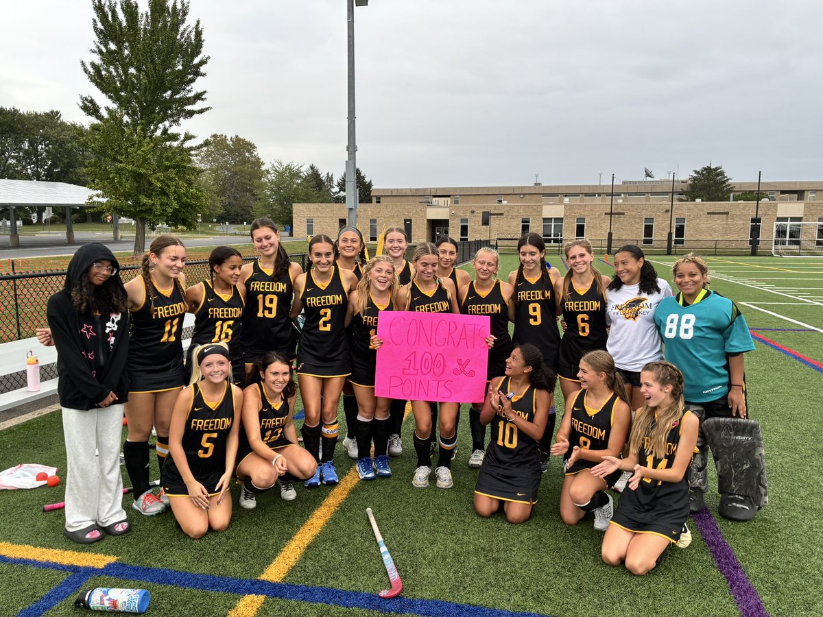 FHS Field Hockey tweet media
