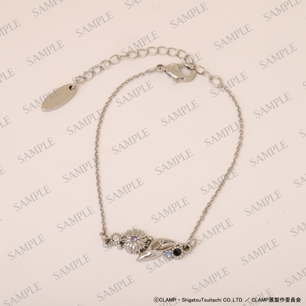 ◤事後通販第2弾 商品情報◢

■ブレスレット(4種)
展覧会のために描き下ろされた４枚の色紙に描かれたフラワーをモチーフとしたブレスレットとなります。

実施期間：2025年10月1日（水）～10月31日（金）

#CLAMP #CLAMP展