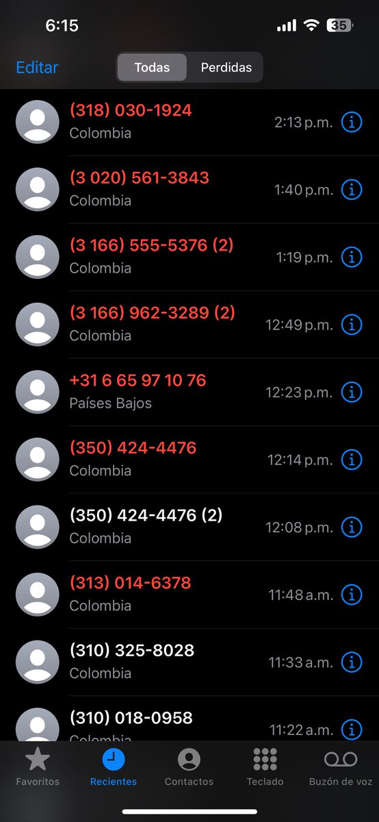 Cómo hago una denuncia a <a href="/ClaroColombia/">Claro Colombia</a> 
Más de 30 llamadas en 12 horas. Lo peor es que son llamadas que no dicen nada o cuelgan apenas uno contesta. 
<a href="/sicsuper/">Superintendencia de Industria y Comercio 🇨🇴</a> <a href="/TalentoDigCol/">Talento Digital MinTIC</a> <a href="/BluRadioCo/">BluRadio Colombia</a> <a href="/NestorMoralesC/">Néstor Morales</a> #Denuncia