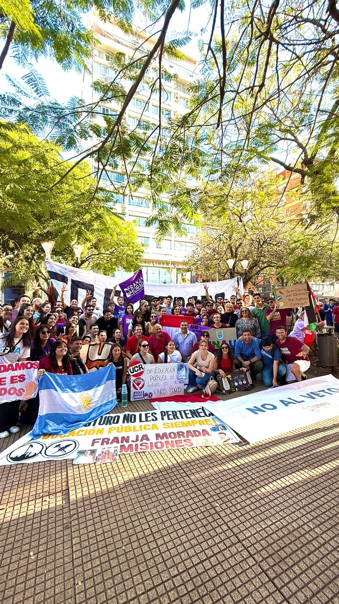 _santikoch's tweet photo. El radicalismo misionero donde tiene que estar.

#MarchaFederalUniversitaria https://t.co/HHF9lB55iq