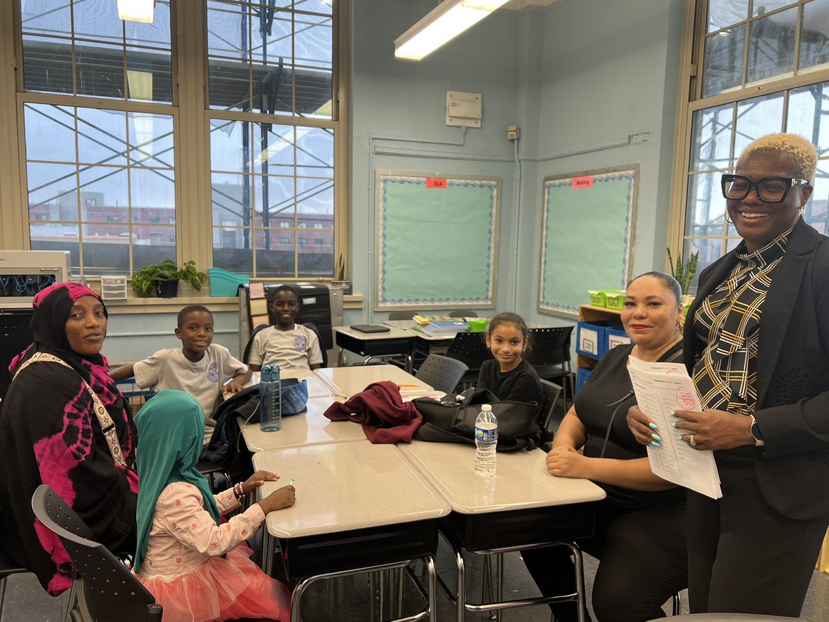 ‼️YES‼️Thank you to ALL the families that joined us tonight for our WELCOME BACK Open House.  🥰You made our night so special and we thank you for celebrating your children with us!  #OpenHouse ✏️ #OriginalOwls 🦉 #StudentSuccess ❤️ #Community <a href="/D8Connect/">D8Connect</a> <a href="/NYCSchools/">NYC Public Schools</a> 📸