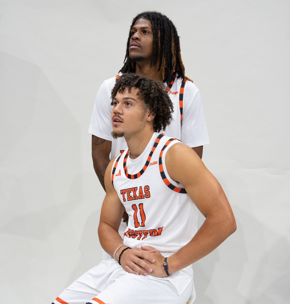 𝗕𝗲𝗵𝗶𝗻𝗱 𝘁𝗵𝗲 𝘀𝗰𝗲𝗻𝗲𝘀 𝗮𝘁 𝗠𝗲𝗱𝗶𝗮 𝗗𝗮𝘆! 📸🎥

#PicksUp