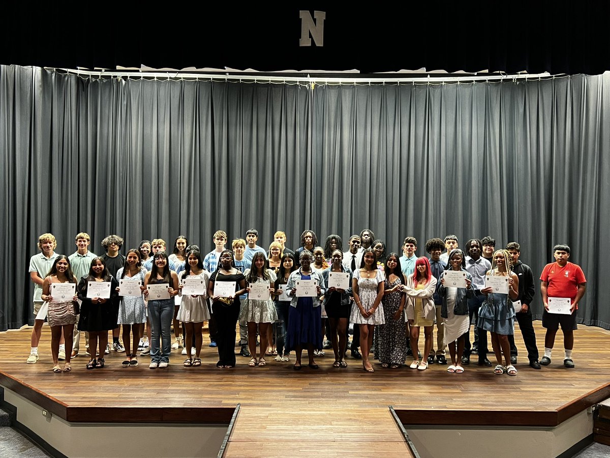 Newberry_HS's tweet photo. ✨Beta Club Induction 2025✨

Congratulations to these students for being inducted as members and officers to the NHS Beta Club! 

#BulldogBuilt #IamNHS https://t.co/xWlZ1EDp6Z