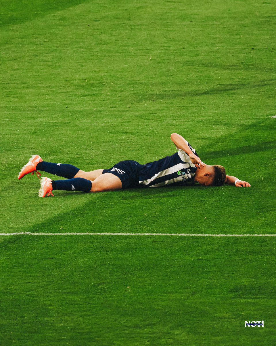 Girotti al piso. Bronca. Duele.
Pero no es la primera vez que #Talleres sufre.
Caímos, descendimos, nos golpearon, pero siempre nos reinventamos.

Somos el club más grande de Córdoba. El que se levantó mil veces.

Hoy toca aguantar, mañana creer.

SALDREMOS. 

📸 <a href="/LautyVallino_/">Saldremos !</a>