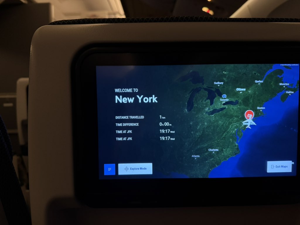 slayingrry's tweet photo. et comme tout Twitter apparement on est bien arrivées à nyc…… https://t.co/OTgTcJ3tlR