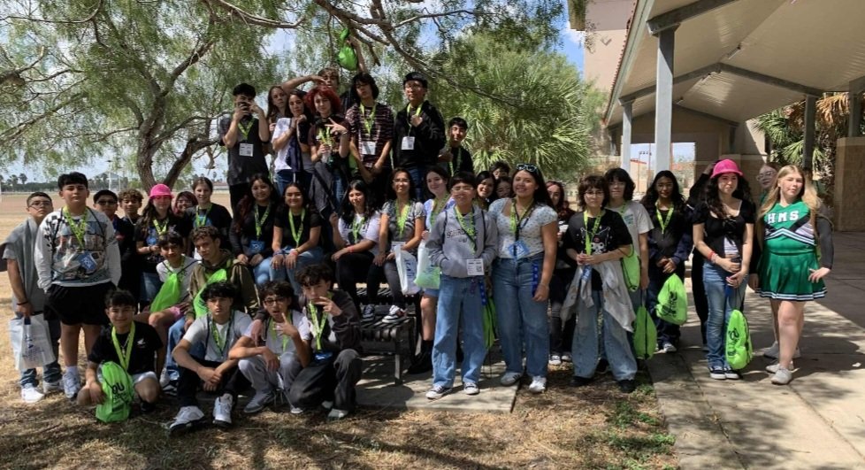 DanielNoyolaJr's tweet image. A few photos of 8th grade CTE and AVID Haas Middle School students at the YouChoose Career Expo. @CCISD @CCISDCTE