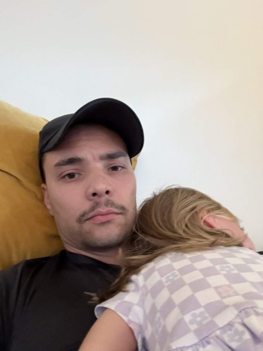 They say if you ain’t shipping from your phone while your sick kid sleeps on your chest you ain’t gonna make it