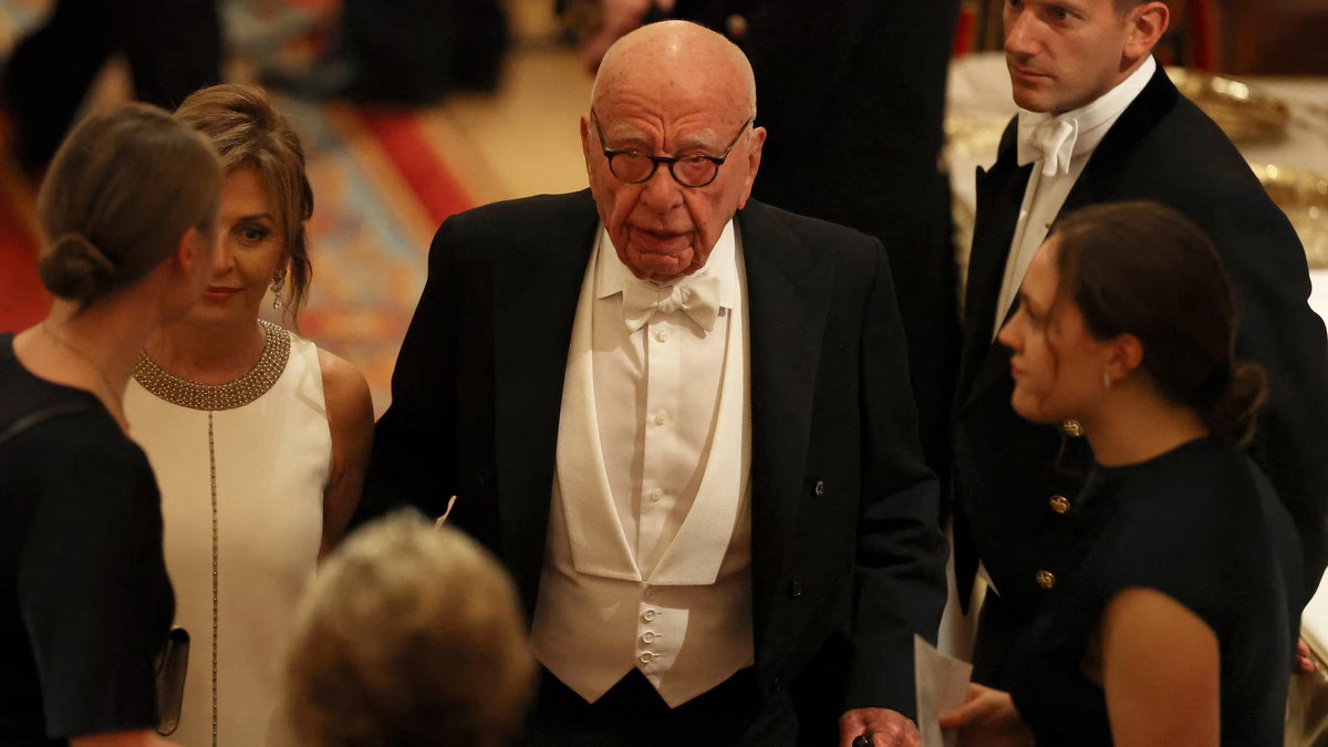 Truly a rogues' gallery of tech, finance and right-wing media at tonight's Trump banquet: Sam Altman, Jensen Huang, Tim Cook, Blackstone CEO Stephen Schwarzman (next to Starmer), and an upstart Australian named Rupert Murdoch (in a crepuscular corner with Morgan McSweeney)