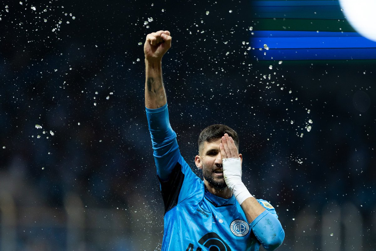 𝐌𝐈 𝐂𝐄𝐍𝐓𝐑𝐀𝐋. 🏴‍☠️