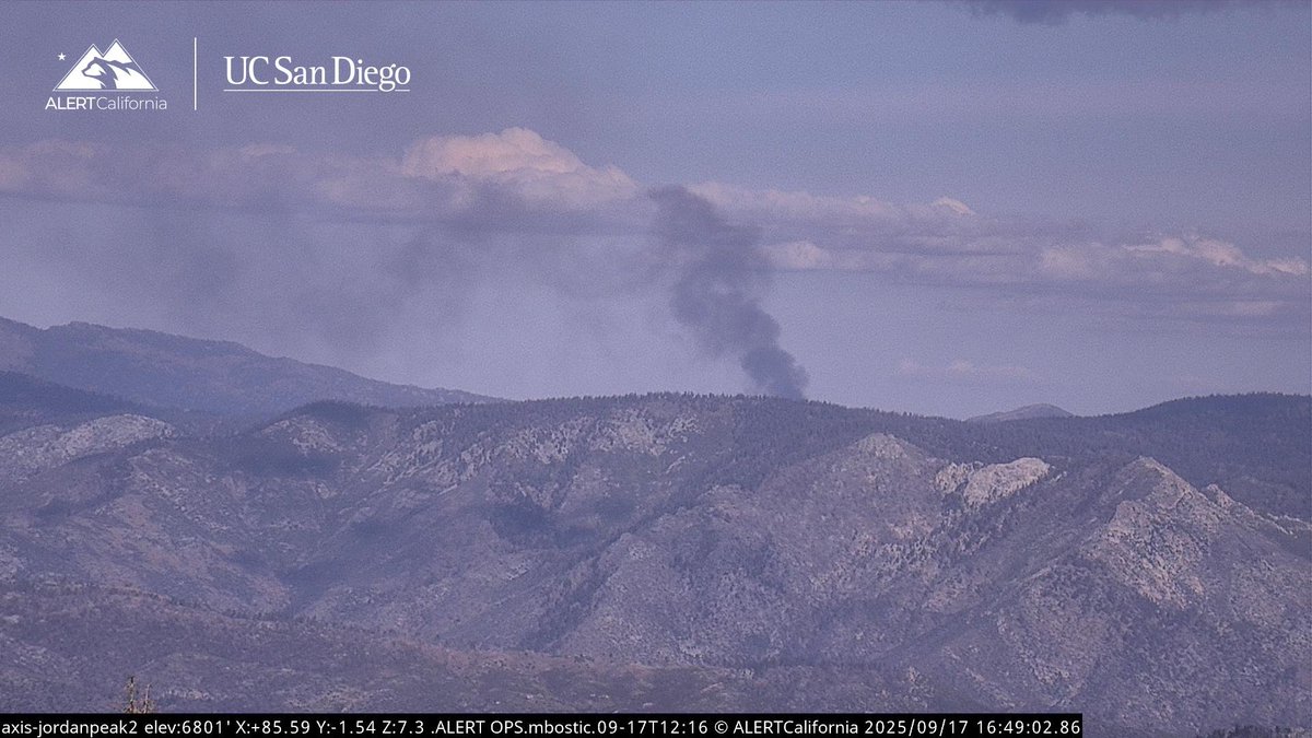 InfernoWatch24's tweet image. UPDATE (#PassFire): the fire was last mapped at 16.4 acres. Pretty dark smoke coming up though.