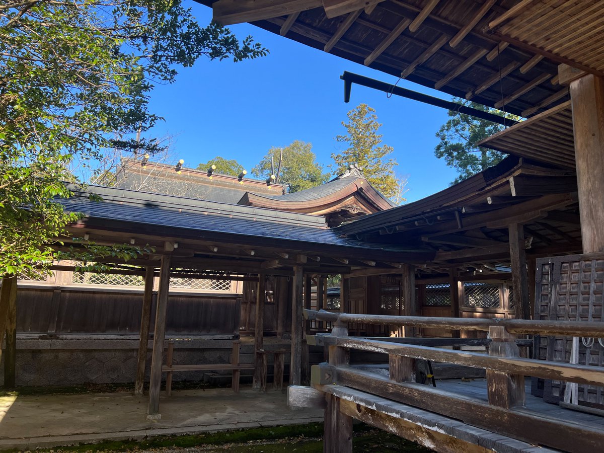 kaigenhenohibi's tweet photo. 伊和神社から出石神社へ、伊和大神と天日槍命の深い関係に呼ばれるように出石神社へ参拝しました。
よろしければno+oもお読みください。
出石神社 ※再訪【兵庫県豊岡市】｜開眼への日々 @kaigenhenohibi https://t.co/adGy3Yfpko https://t.co/k73IaycOdZ