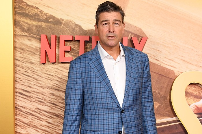 JuanC_Rdgz's tweet image. 🎬 Happy Birthday Kyle Chandler🎂🎬
#KyleChandler #EarlyEdition #GaryHobson #Super8 #JackLamb #KingKong #BruceBaxter #GodzillaKingoftheMonsters #GodzillavsKong #MarkRussell #Lanterns #HalJordan #GreenLantern #HappyBirthdayKyleChandler