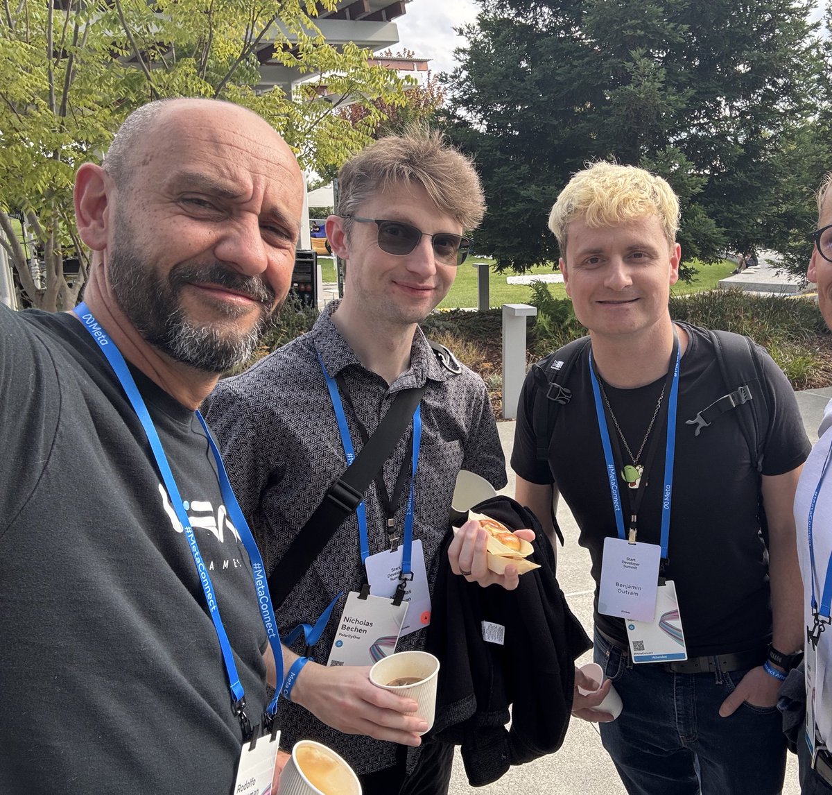 VRAL Games tweet media