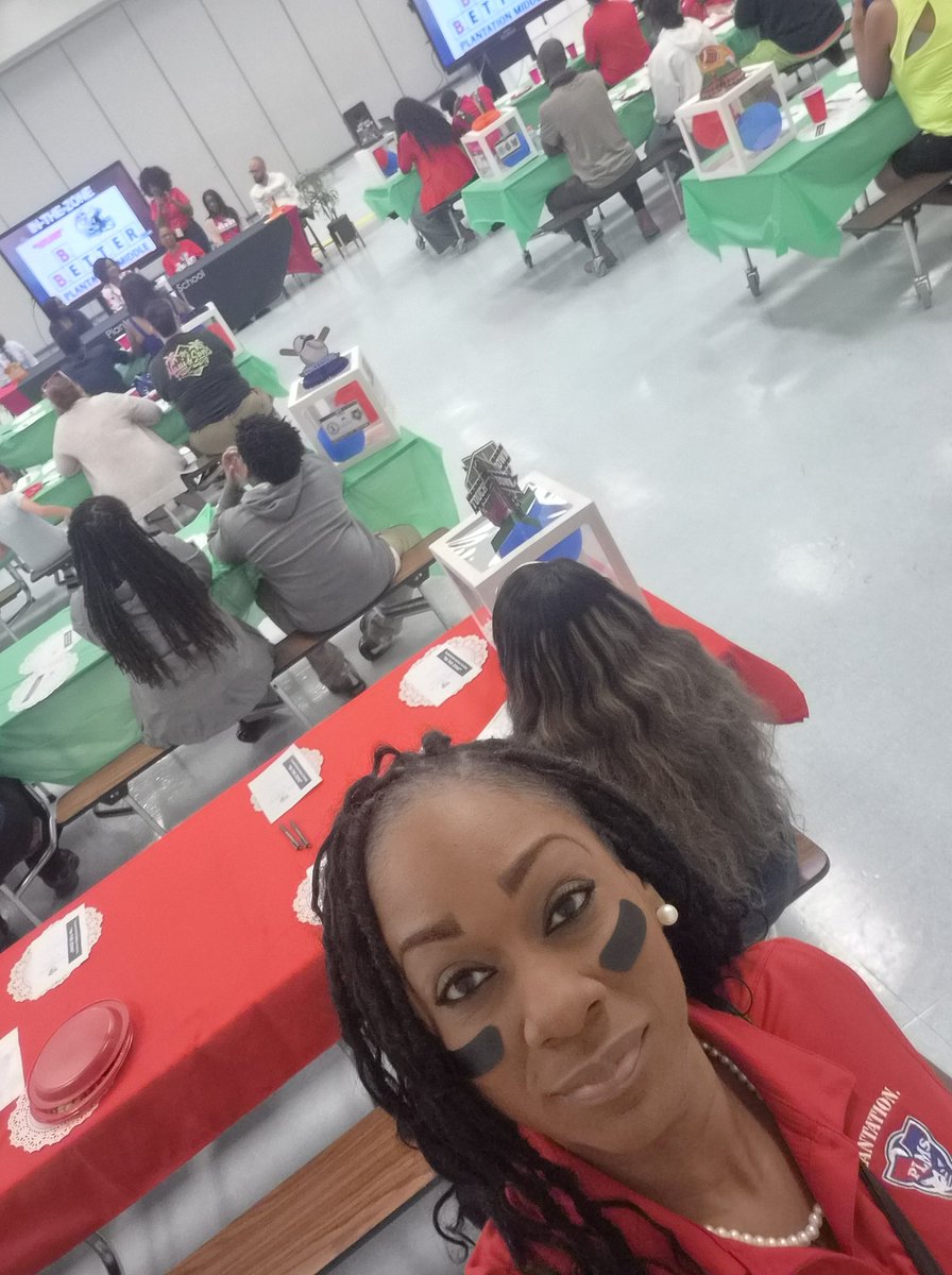 LATAVIA PINCKNEY tweet media