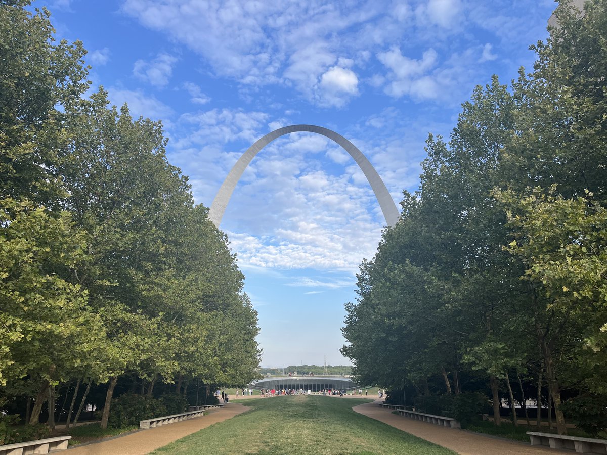 GatewayArchSTL's tweet image. The gateway to The Gateway to the West 😎

📸 Jessimae D.