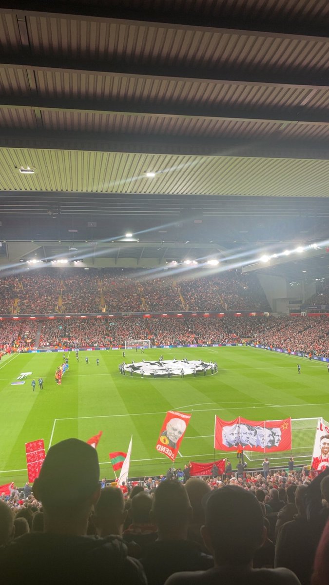 Birdo96LFC's tweet photo. UCL NIGHTS ARE BACK🔴can Saturday hurry up ! #LFC https://t.co/Xttv6DphdX
