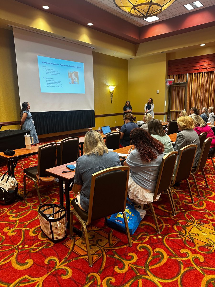 zoobeanreads's tweet image. What an amazing time at @tasltn&apos;s conference this year! Thanks to everyone who came to our session and visited our booth—we’re so glad we got to connect. 💜 #Beanstack #Librarians #BennySightings #BennytheBean #TASLCon25