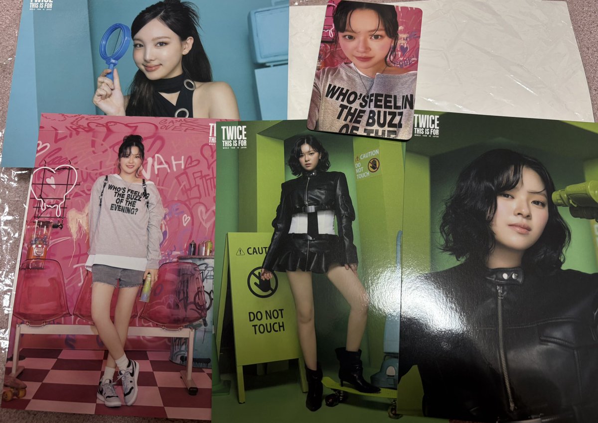 makp____123's tweet photo. TWICE 交換 TWICE THIS IS FOR ランダムトレカ　トレカ　ラントレ　一万円特典トレカ

譲：ナヨン、ジョンヨン

求：モモ>ミナ

郵送交換

 #TWICE #TWICE交換  #TWICE_THISISFOR_WORLD_TOUR https://t.co/BebvEVzjtO