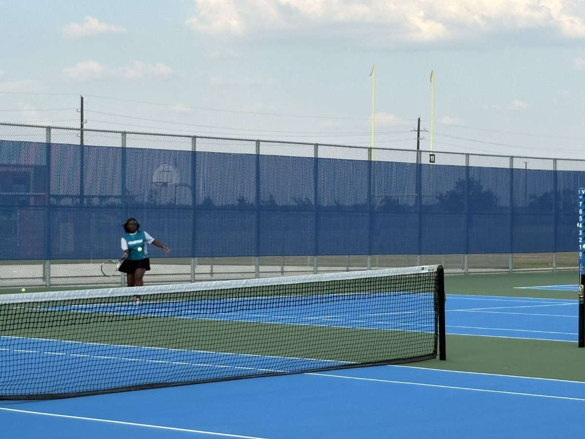 ACHS_ChargerTen's tweet photo. ACHS Tennis battled hard yesterday against Katy Freeman 💪🎾 Proud of our players for showing grit and determination on the court! https://t.co/7vcOLNVxPN