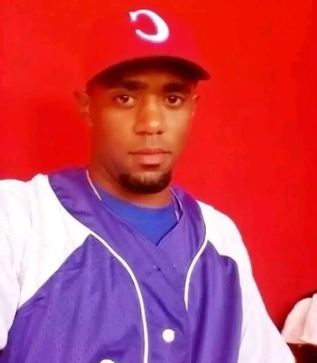 Muchas felicidades al lanzador de los Cocodrilos Armando Dueñas en su cumpleaños.