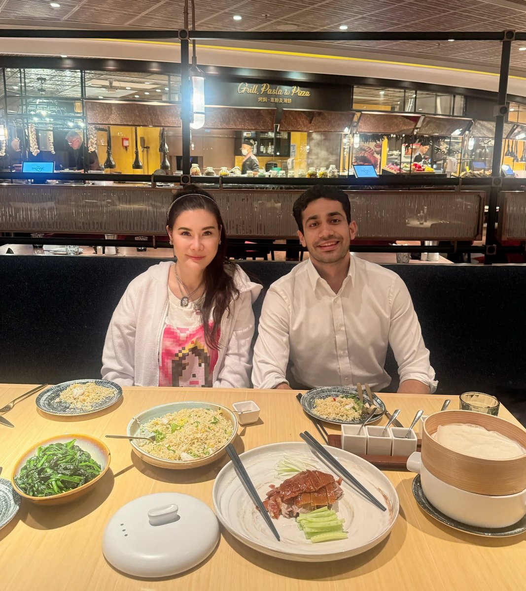 JenniferChengLo's tweet photo. GM w @GEMINEBTC hanging out in HK

kudos to getting my @pizzaninjas pendant done in time for assuming Chapter Lead;  

 @und3rdog & $DOG army TYSM  👸🏻-queened!

@OpenOrdinal hackathon @TheOrdinalShow @NewChicCapital sponsored BTC Prize Pool

JenniferCheng JenniferChengLo

@leonidas let me piano 🎹 and sing!

TBT IRL hanging out w @BitcoinPuppets @elmosaves @proofofcar @btcbongo @Hillshills @swandogs @dominik_btc @janbtc @YukanL @thenewgold_btc @TO @TheSamGor @chinsanity makes me wish we could HK all the time!  

SO to my @NewChicCapital Family Office partner @shira_sats 🧡 and bluechip ordinal holder (her own collection and also ninja 🥷🏻 to mention some) your presence was missed and felt.