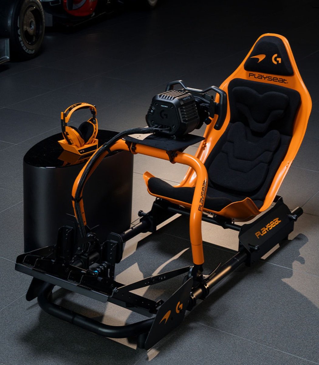 porqueTTarg's tweet photo. "Simulador"

Porque Logitech G asoció con McLaren para crear una configuración de carreras de simulación de F1.

Está diseñado para replicar una "auténtica de los pilotos de F1" para los jugadores. https://t.co/FwuZ5ova7A