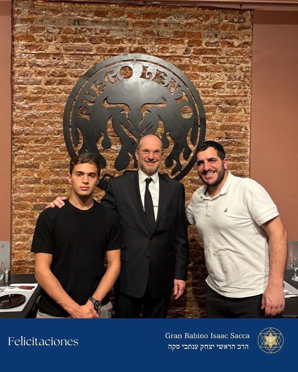 isaacsacca's tweet image. Felicitamos a David Sued por su emprendimiento gastronómico Casher “Fuego Lento”. Que Dios lo bendiga y le conceda éxitos. #Gastronomía #Casher