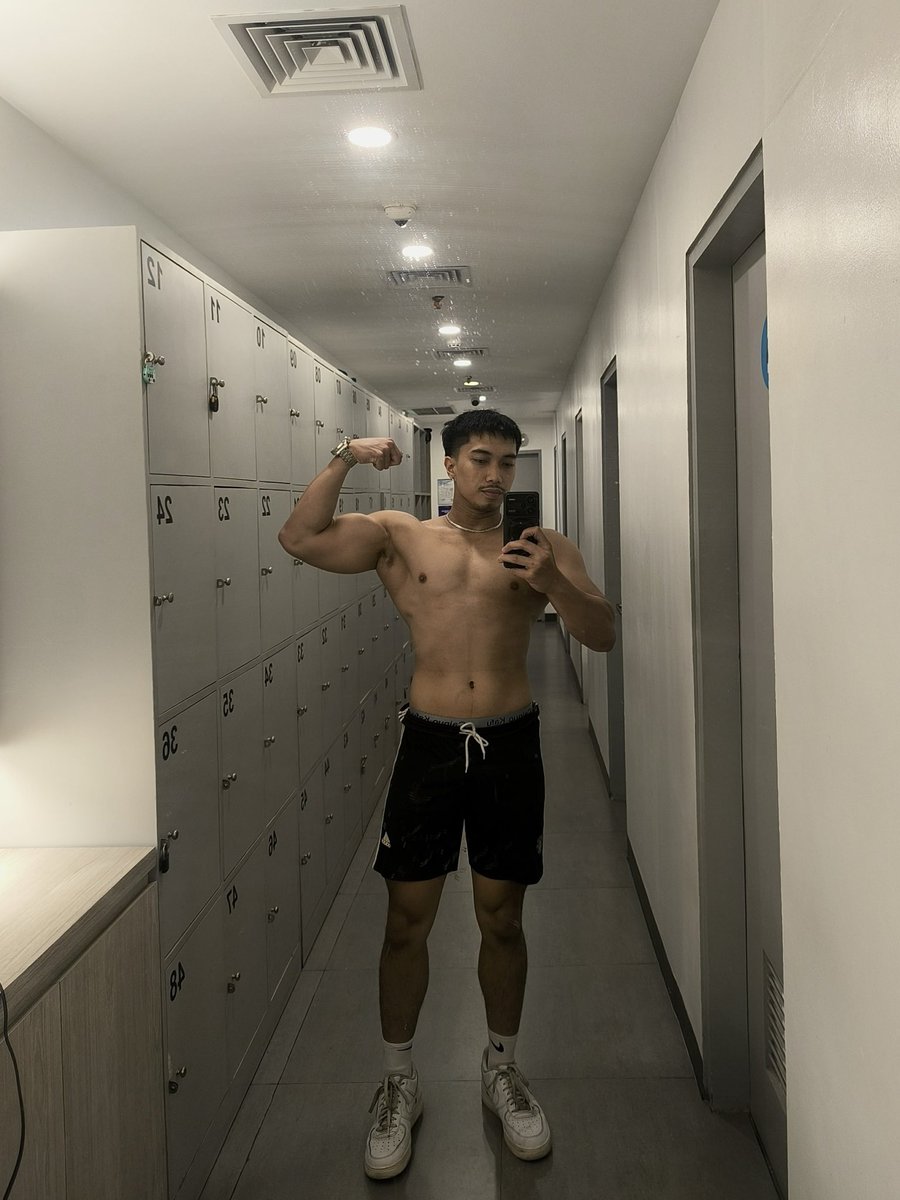Eli (@eljvlrn) / Posts / X
