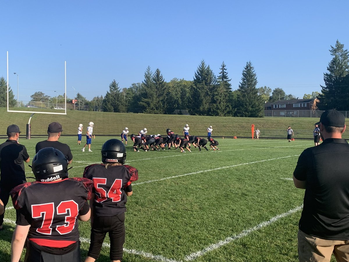 MS football took on Dundee tonight with 7th grade winning 22-0 and 8th grade tied 9-9! Good work boys!💪🏈