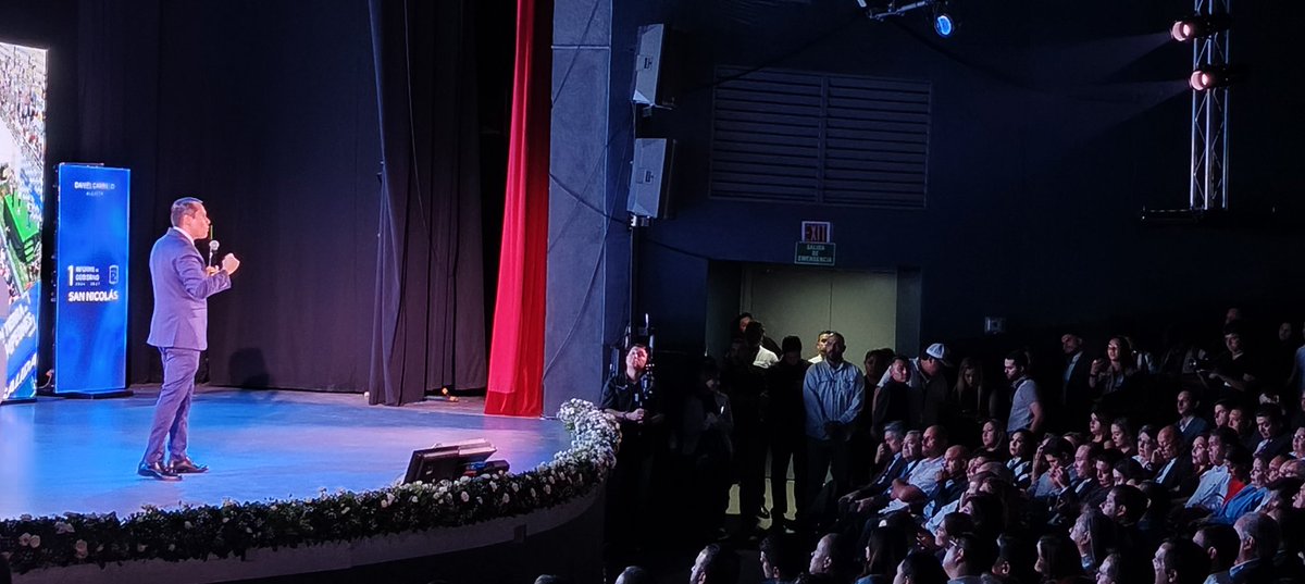 Rinde ante nicolaítas <a href="/daniel_carrillo/">Daniel Carrillo Mtz</a> su Primer Informe de Gobierno, donde destaca sus logros en materia de seguridad, movilidad, y desarrollo social.