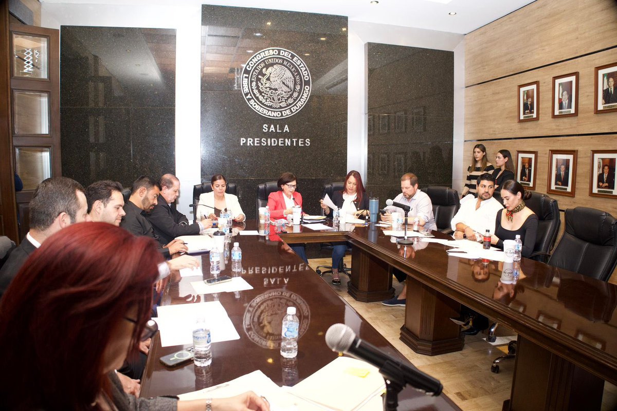 ✅ En la Comisión de Hacienda, Presupuesto y Cuenta Pública se presentó el dictamen que adiciona el artículo 2 de la Ley del IEPS.

Una reforma justa que presentamos en el Pleno y que respalda a nuestros productores y productoras de mezcal, reconociendo su esfuerzo y protegiendo