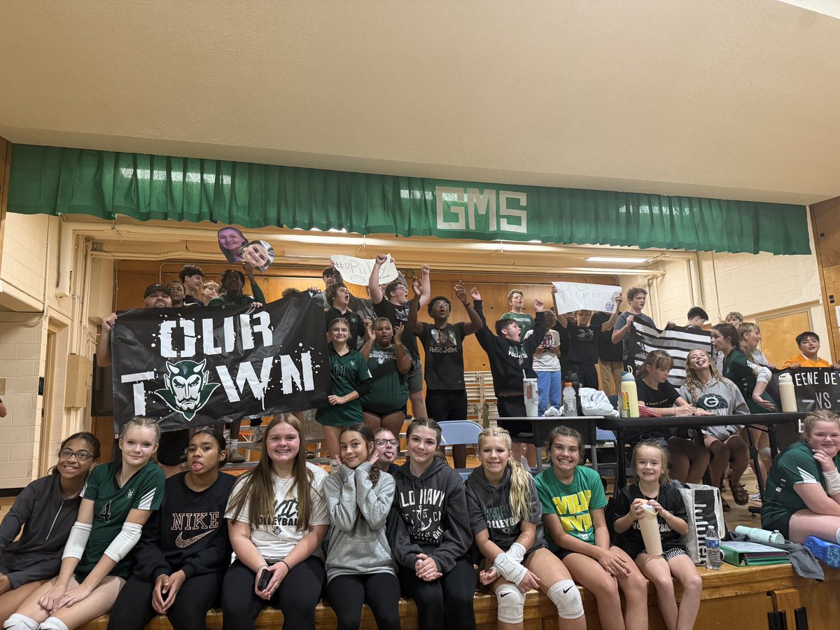 ToddLance54's tweet image. @GMSGreeneDevils showing out for our Lady Devils last night! Excited to see them return the favor tomorrow night! @jeremy_simerly