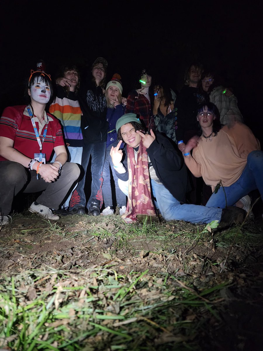 ash!! 🔆 tweet media