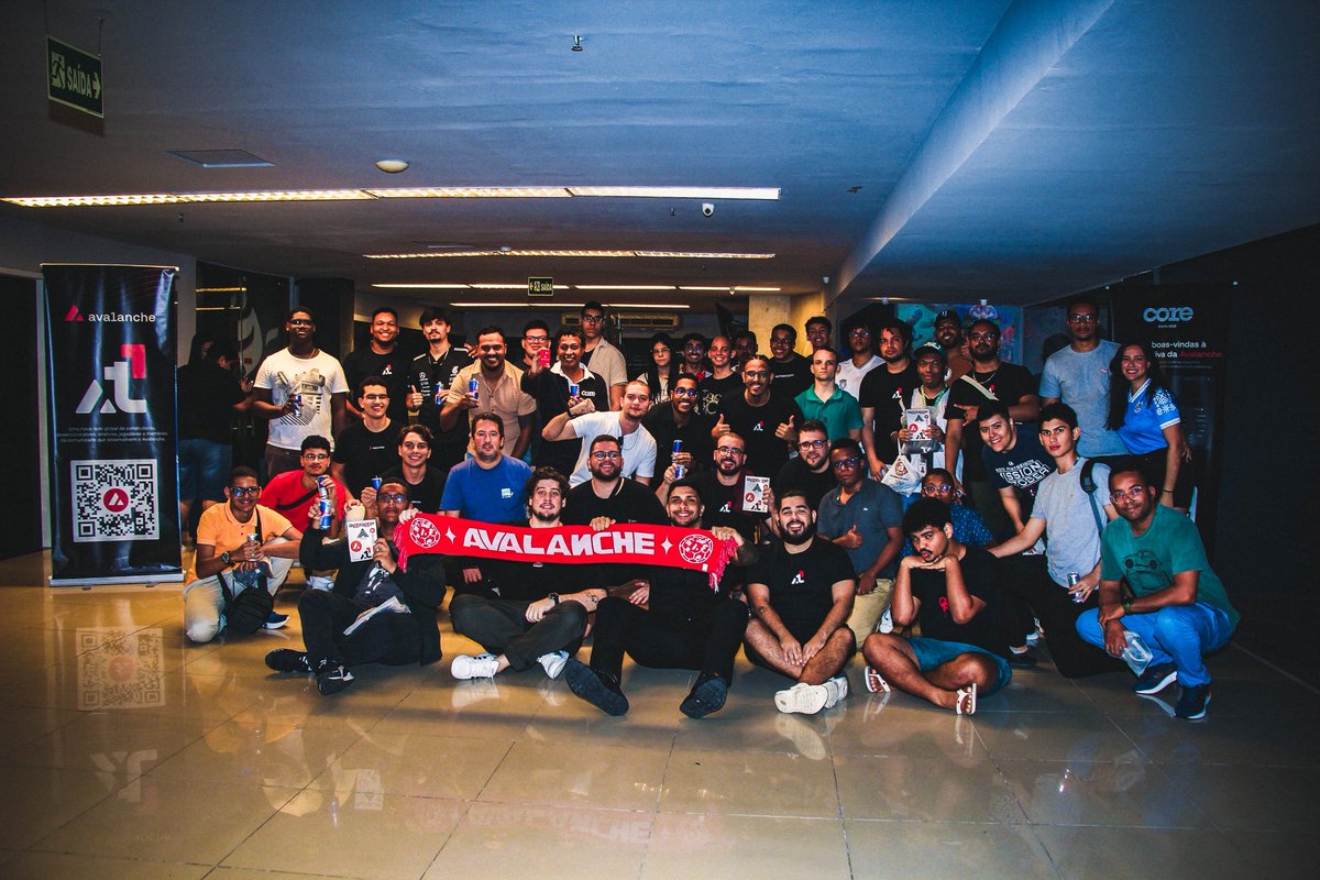 A few pics from events hosted in Brazil this year :)

<a href="/AvaxTeam1/">Avalanche Team1</a> never looked so good