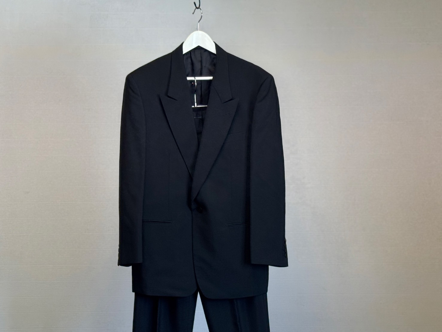 イブサンローラン　セットアップ　ブラック 中古・古着通販】Yves Saint Laurent (イヴサンローラン