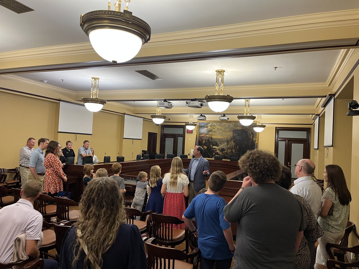 RepWhyte's tweet image. Happy Constitution Day! It was an honor to host tonight’s Family Night at the Capitol for our House District 63 to celebrate the 238th anniversary of the signing of the Constitution. Thank you to everyone who attended.