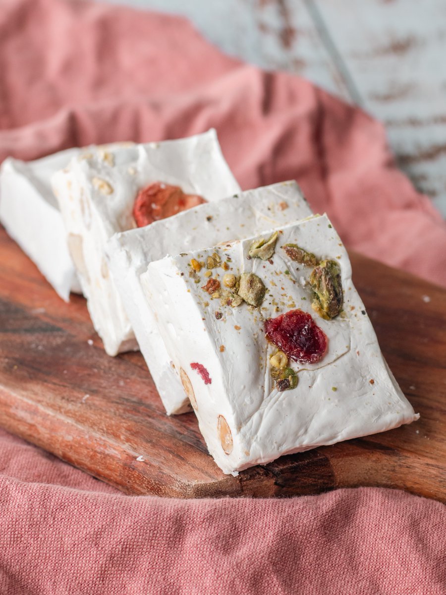 mienasnougat's tweet photo. Full of nutty, fruity goodness! Naturally . . . 💚💚💚

#natural #nougat #handmade #artisan #Irish #madewithlove #mienas #mienasnougat https://t.co/kgD87UzN06