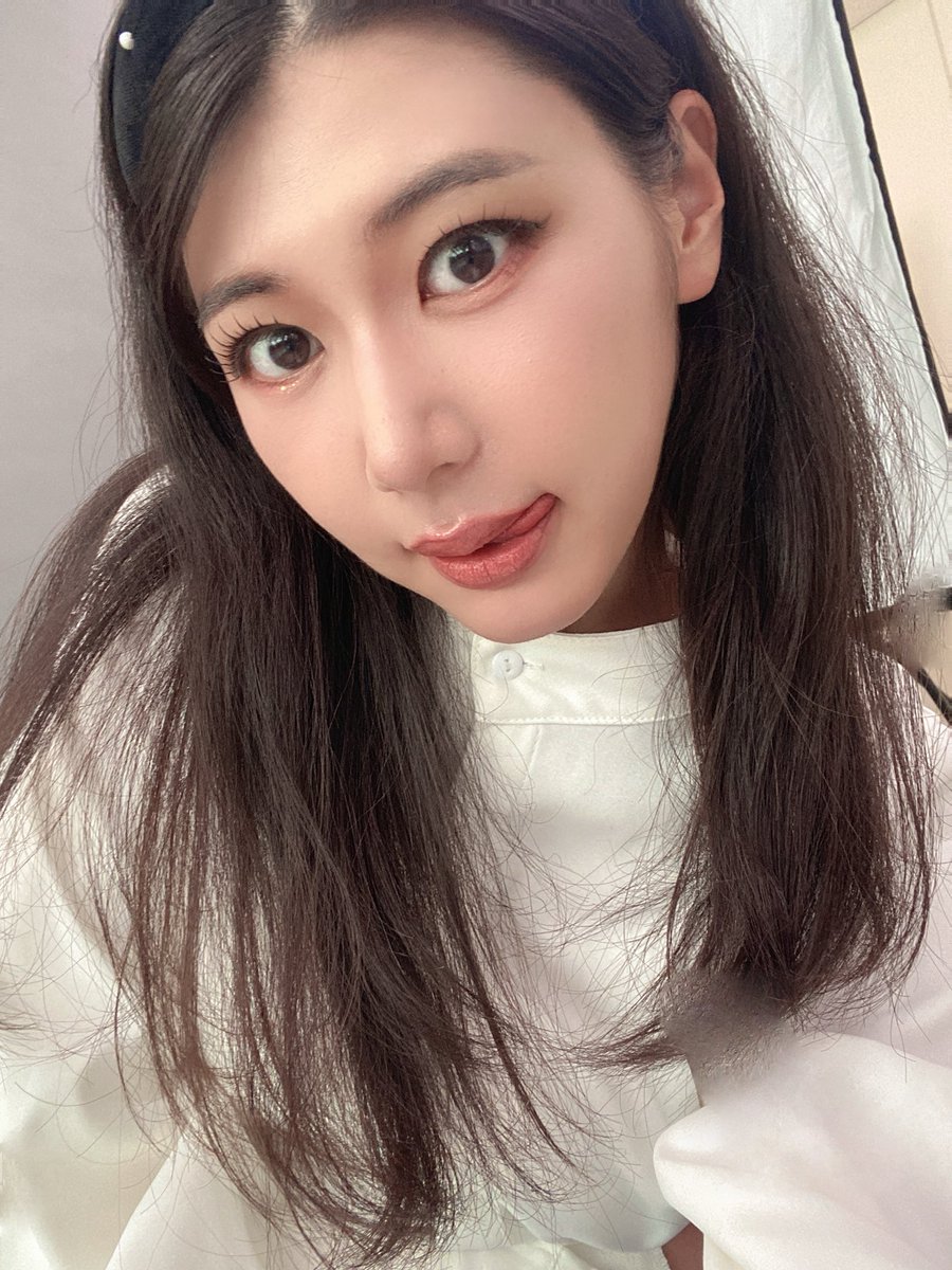 #英雄学園ELF
フライヤー撮影行ってきました✨
ヘアメイクお着替えぜーーんぶレナさんにやっていただいた💞大感謝😭