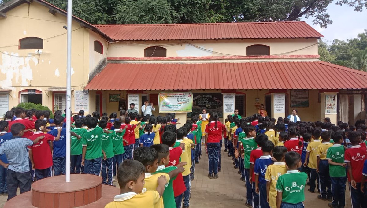 cbkamptee's tweet image. 🧹Swachhta Hi Seva | 17.09.2025
Swachhta Pledge taken in CB Office, Schools &amp;amp; Hospitals under #SHS2025 movement.
#SwachhataHiSeva2025 #SHS2024 #Swachhotsav
@SwachhBharatGov @SwachhBharat @pddesc