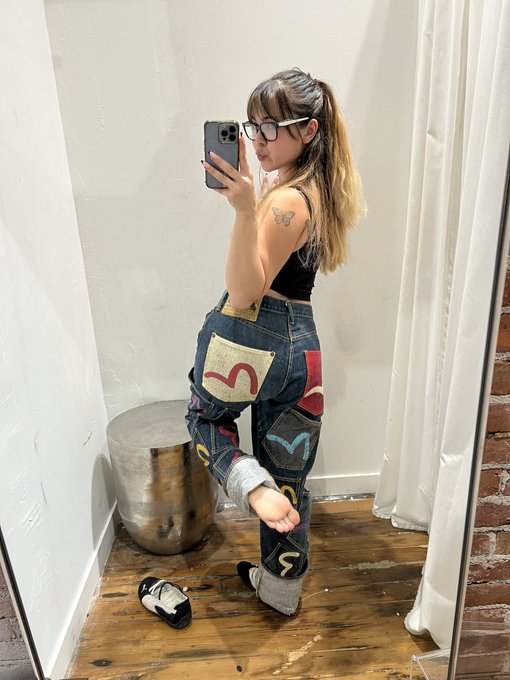 Osaka jeans for an Osaka girl 🥰🩷 @Evisu https://t.co/qSrHIbuIIL<a class="tags" target="_blank" title="On Twitter" href="/?out=eyJ0eXAiOiJKV1QiLCJhbGciOiJIUzUxMiJ9.eyJpYXQiOjE3Njc5NzE5MjIsImlzcyI6InR3cG9ybnN0YXJzLmNvbSIsIm5iZiI6MTc2Nzk3MTkyMiwiZXhwIjoxNzk5NTA3OTIyLCJyZWRpcmVjdF91cmwiOiJodHRwczovL3guY29tL0V2aXN1In0.WqPpPLV2AKO3YznD8-ypF0d5KUniuDgbYwIzLoX1fDOkBLRjw1kxvo4KVJCy_eIy5J57OORVd8SKQW9QX7-6_Q">@Evisu</a><a href="/tag/manipedi"class="tags"><span>#manipedi</span></a>