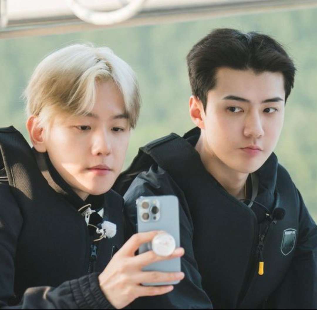 KkuruBambi7's tweet photo. Happy #SEBAEK Day! ❤️
#HunbacktoBaek
#HappySebaekDay
#SebaekDay2025
#SEHUN
#Baekhyun https://t.co/riMKxdgITH